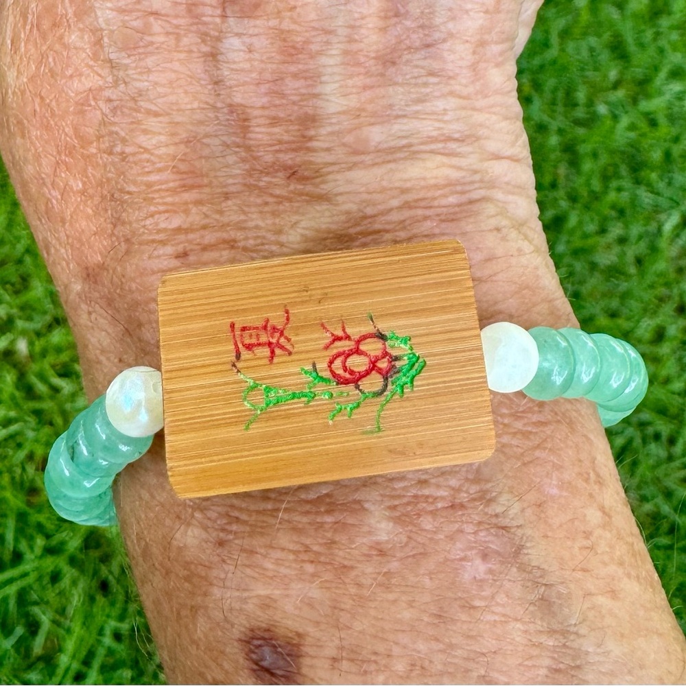 Mahjong tile bracelet - semi precious stone beads with wood mahjong tile